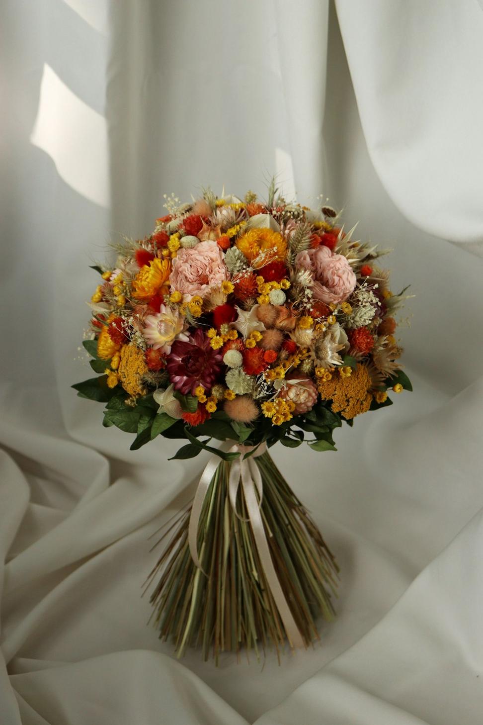 Rustic wildflower wedding bouquet