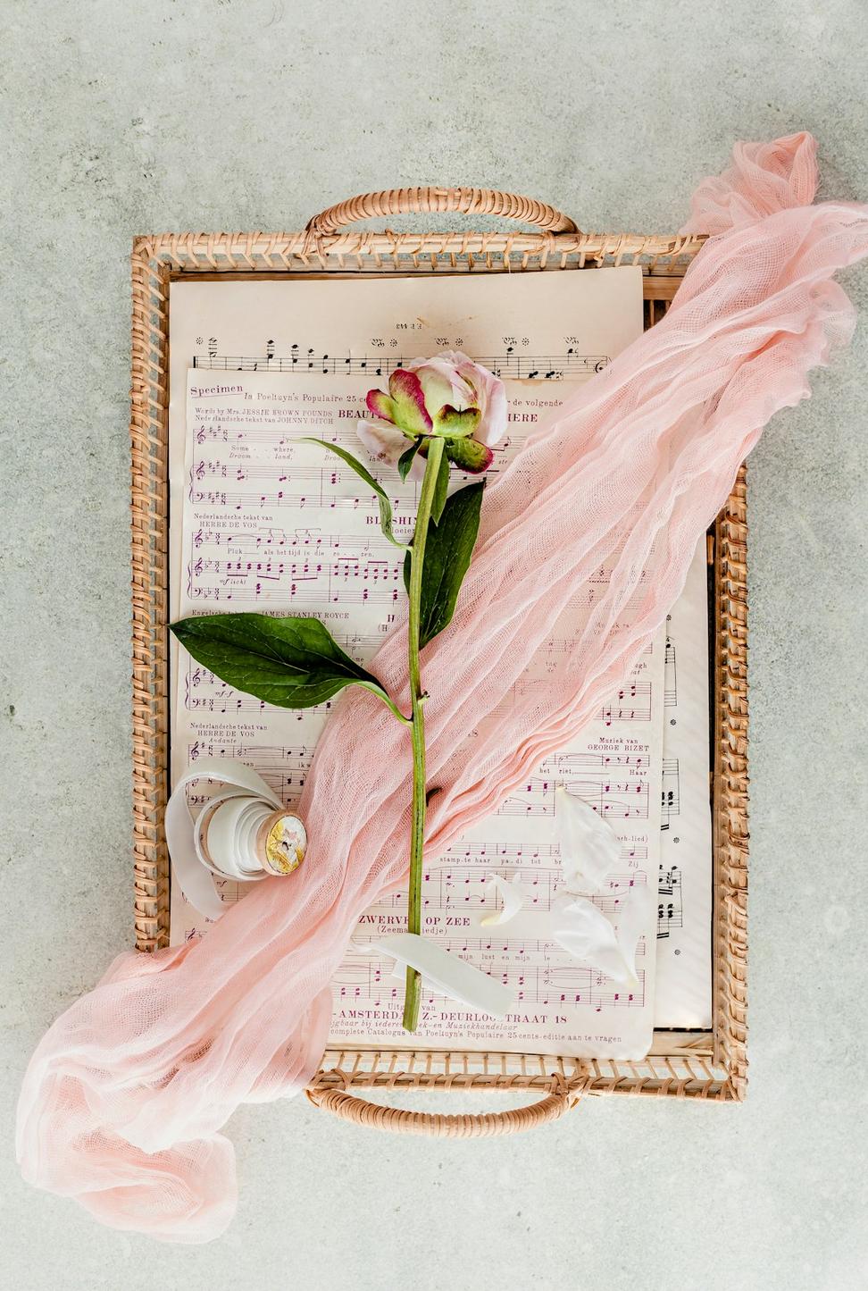 Romantic pink peony centerpiece